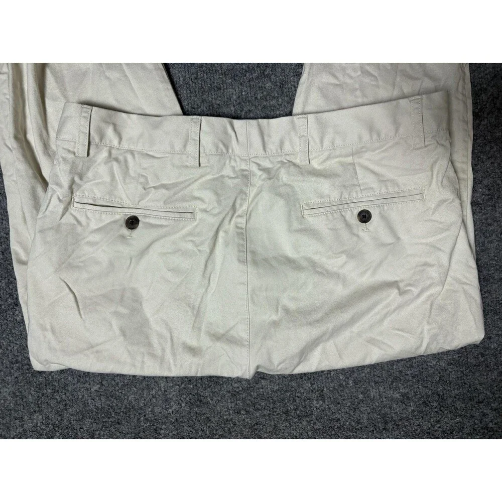 Club Monaco Chino Pants Mens 33x30 Beige Connor Modern Slim Fit Stretch Casual